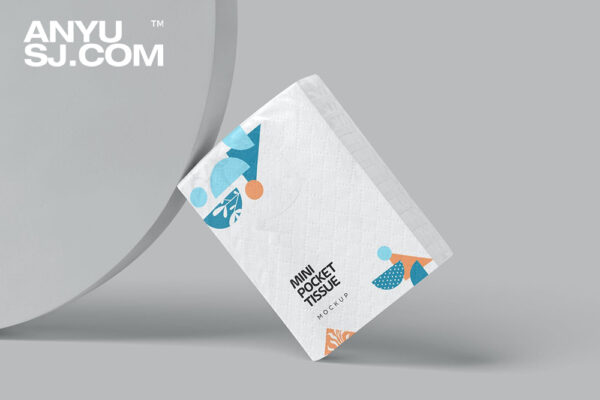 4款极简手帕袖珍纸巾餐巾纸卫生纸PSD塑料包装设计展示样机Pocket Tissue Pack Mockups